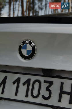 Седан BMW 3 Series 2011 в 
