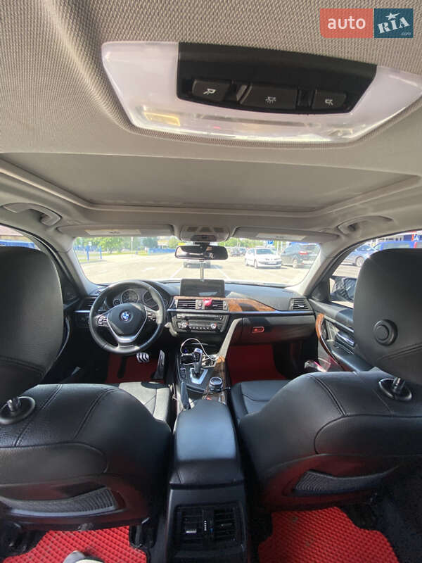 Седан BMW 3 Series 2013 в Сокалі