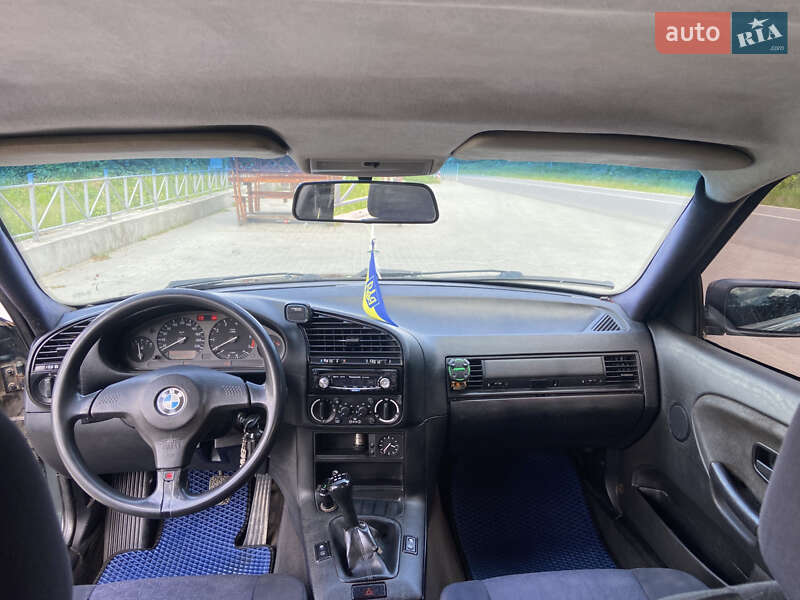 Седан BMW 3 Series 1993 в Теребовлі фото 11 Седан BMW 3 Series 1993 в Теребовлі