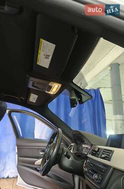 Седан BMW 3 Series 2015 в 