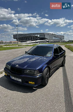 Седан BMW 3 Series 1996 в Львове
