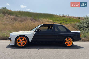 Купе BMW 3 Series 1986 в Одессе