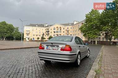 Седан BMW 3 Series 2000 в 