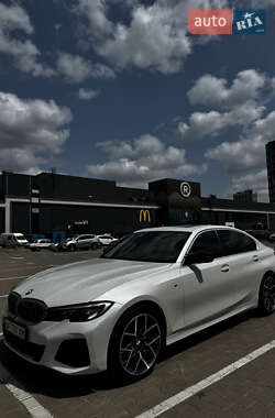 Седан BMW 3 Series 2019 в 