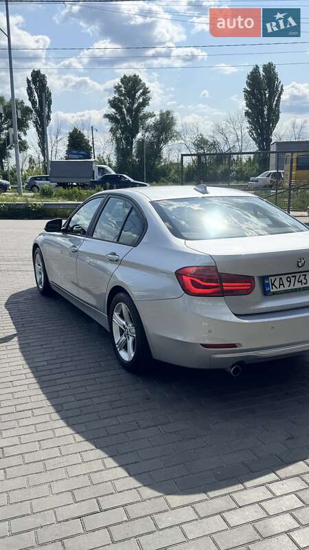 Седан BMW 3 Series 2014 в Києві фото 70 Седан BMW 3 Series 2014 в Києві