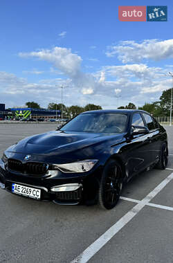 Седан BMW 3 Series 2014 в Днепре