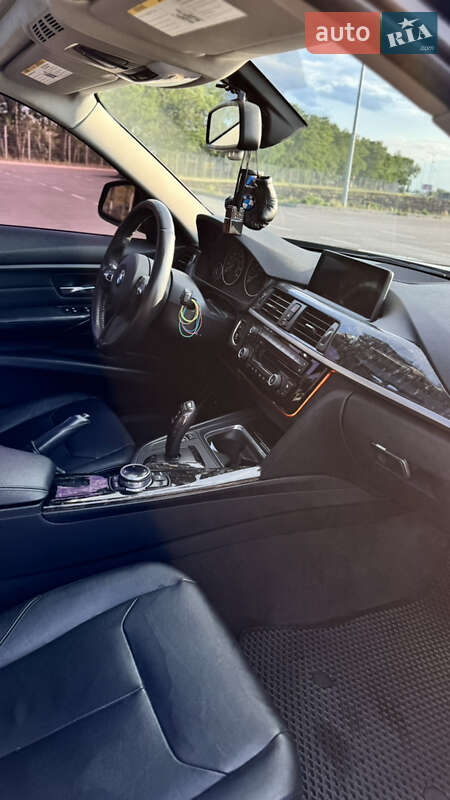 Седан BMW 3 Series 2014 в Дніпрі