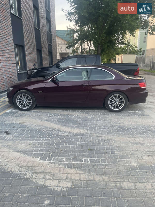Кабриолет BMW 3 Series 2007 в Киеве