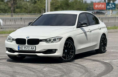 Седан BMW 3 Series 2013 в Дніпрі