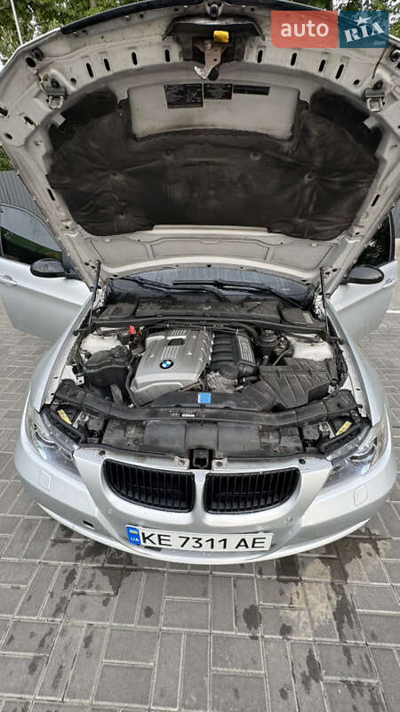 Універсал BMW 3 Series 2007 в Новомосковську