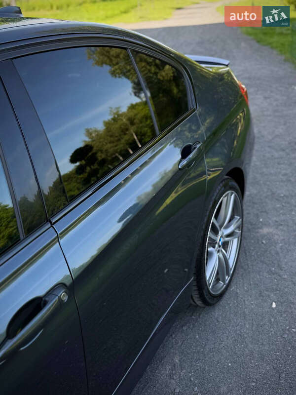 Седан BMW 3 Series 2015 в Хмельницком
