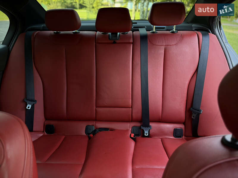 Седан BMW 3 Series 2015 в Хмельницком