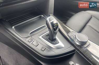 Седан BMW 3 Series 2017 в 