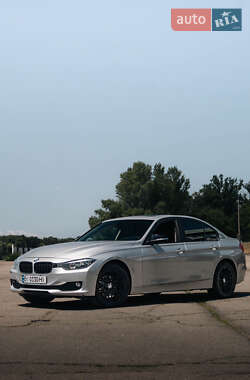 Седан BMW 3 Series 2013 в 