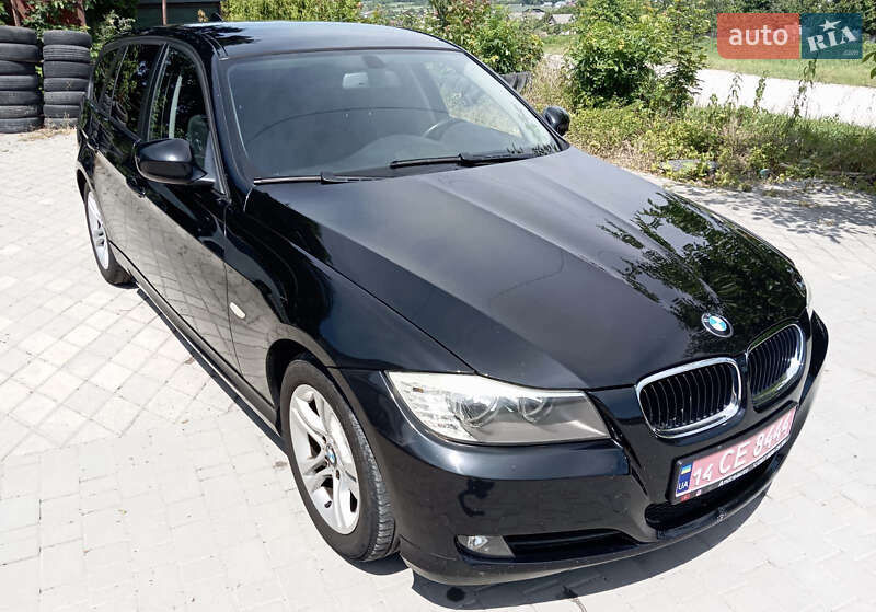 BMW 3 Series 2009