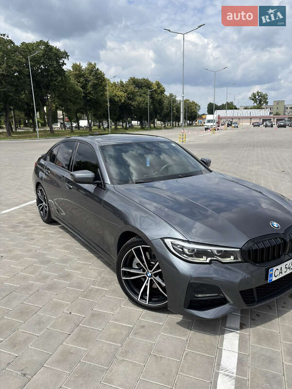 Седан BMW 3 Series 2019 в Черкассах