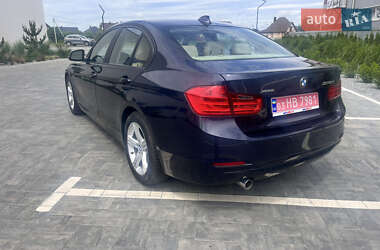 Седан BMW 3 Series 2013 в 