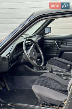 Седан BMW 3 Series 1987 в 
