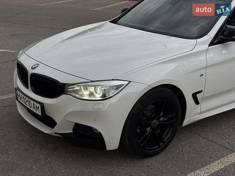Седан BMW 3 Series 2015 в Одесі