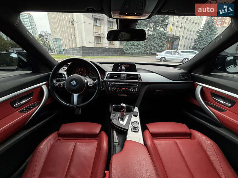 Седан BMW 3 Series 2015 в Одесі