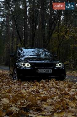 Седан BMW 3 Series 2007 в Киеве