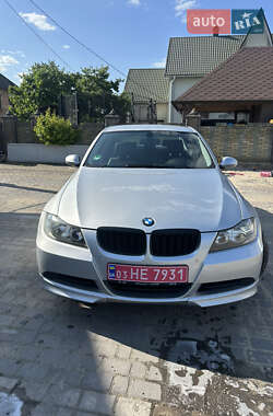 Седан BMW 3 Series 2007 в Дубно