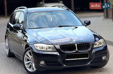 Универсал BMW 3 Series 2009 в Одессе