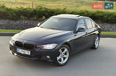 Седан BMW 3 Series 2013 в 