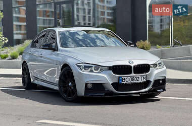 Седан BMW 3 Series 2016 в Львові