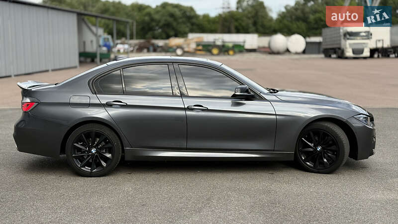 Седан BMW 3 Series 2012 в Конотопе