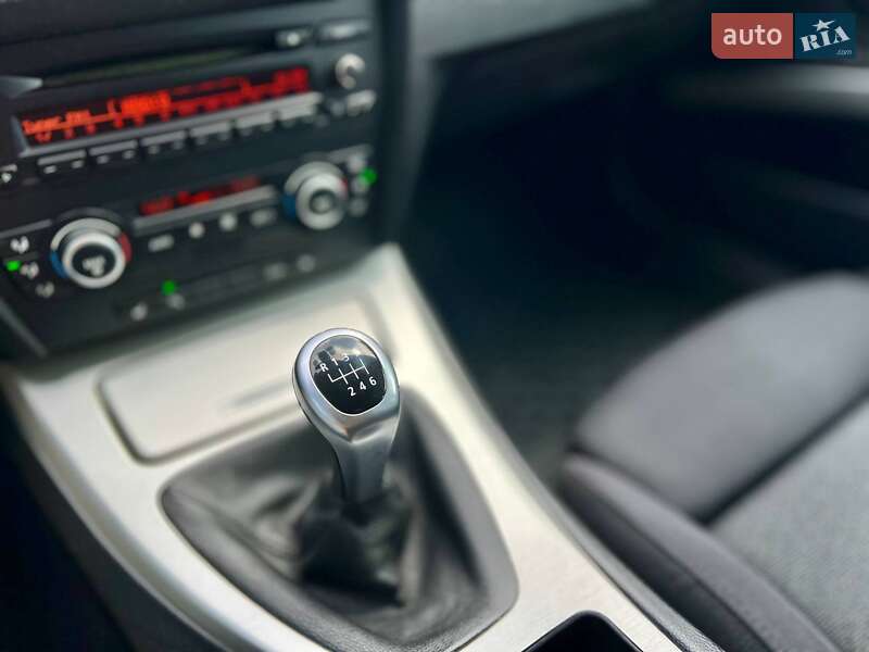 Універсал BMW 3 Series 2008 в Києві