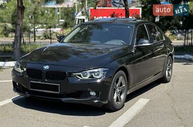 Седан BMW 3 Series 2014 в Одессе