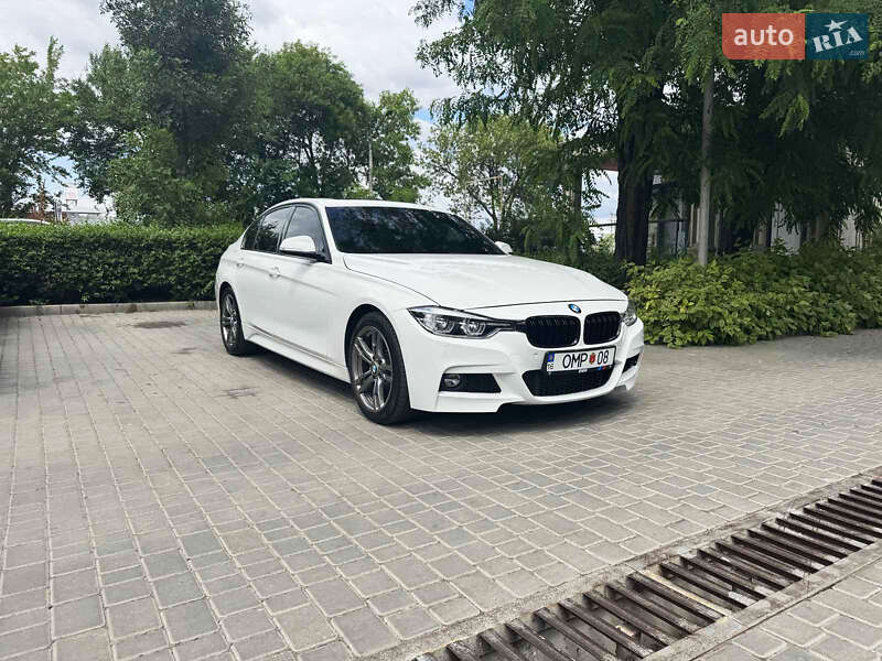 BMW 3 Series 2016