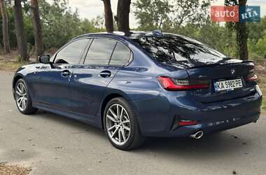 Седан BMW 3 Series 2021 в 