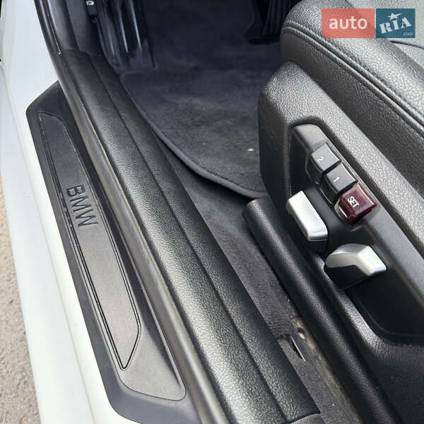 Седан BMW 3 Series 2018 в Львове фото 24 Седан BMW 3 Series 2018 в Львове