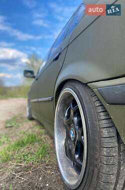 Седан BMW 3 Series 1996 в 
