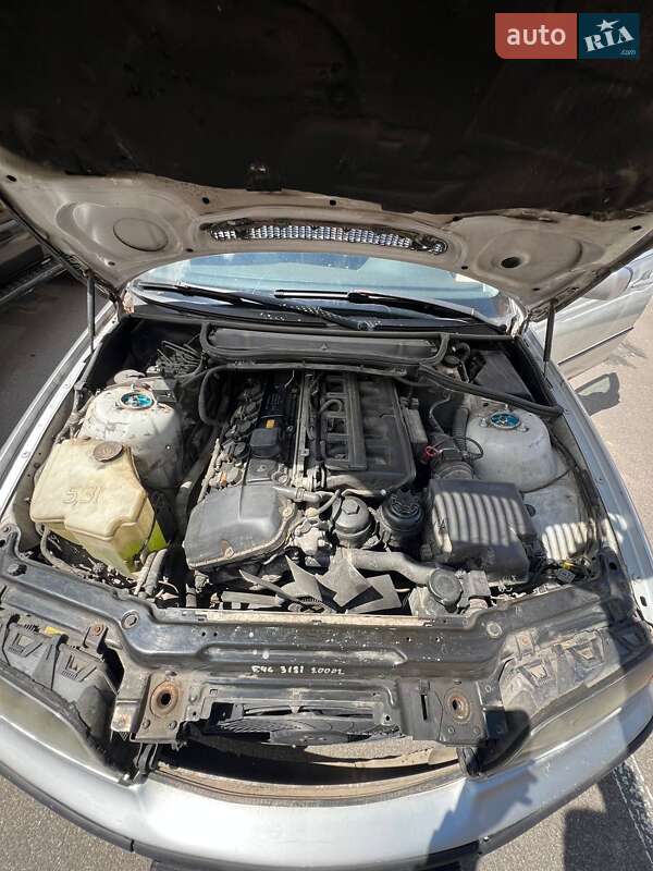 Седан BMW 3 Series 1999 в Киеве