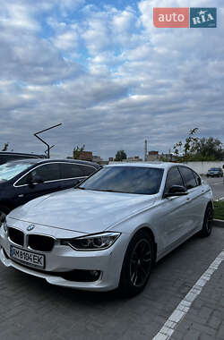 Седан BMW 3 Series 2013 в Житомирі