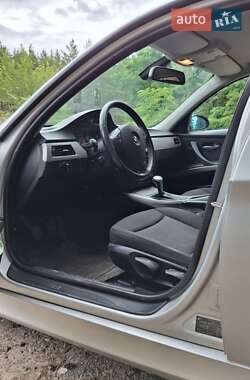 Седан BMW 3 Series 2007 в 