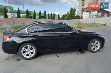 Седан BMW 3 Series 2017 в 