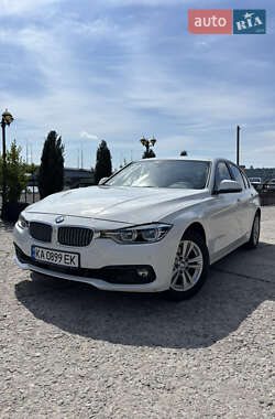 Седан BMW 3 Series 2015 в Киеве