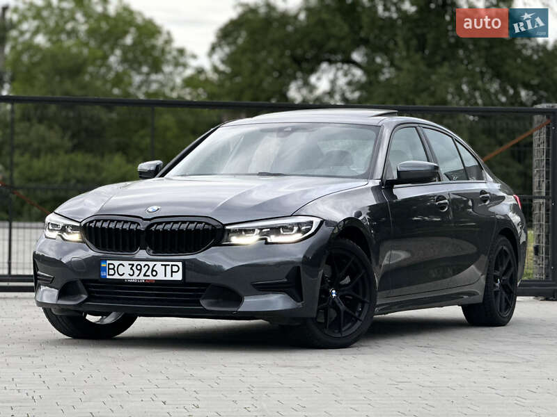 Седан BMW 3 Series 2019 в Львові