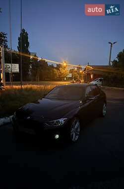 Седан BMW 3 Series 2014 в Одесі