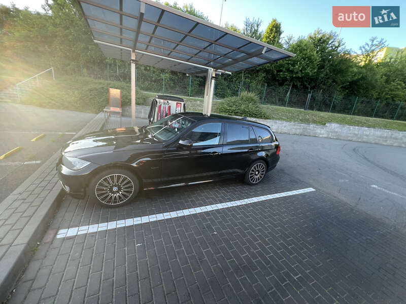 Универсал BMW 3 Series 2010 в Тернополе фото 14 Универсал BMW 3 Series 2010 в Тернополе