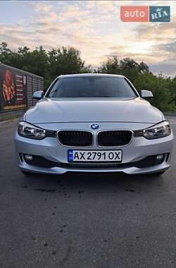 Седан BMW 3 Series 2015 в Харкові
