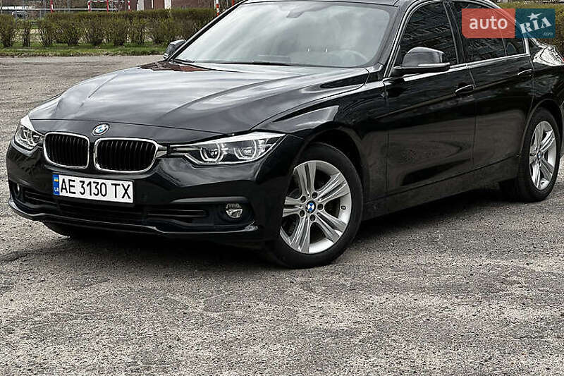 BMW 3 Series 2016
