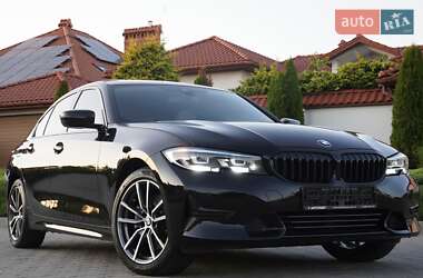 Седан BMW 3 Series 2019 в Одессе