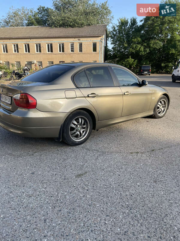 Седан BMW 3 Series 2006 в Одессе