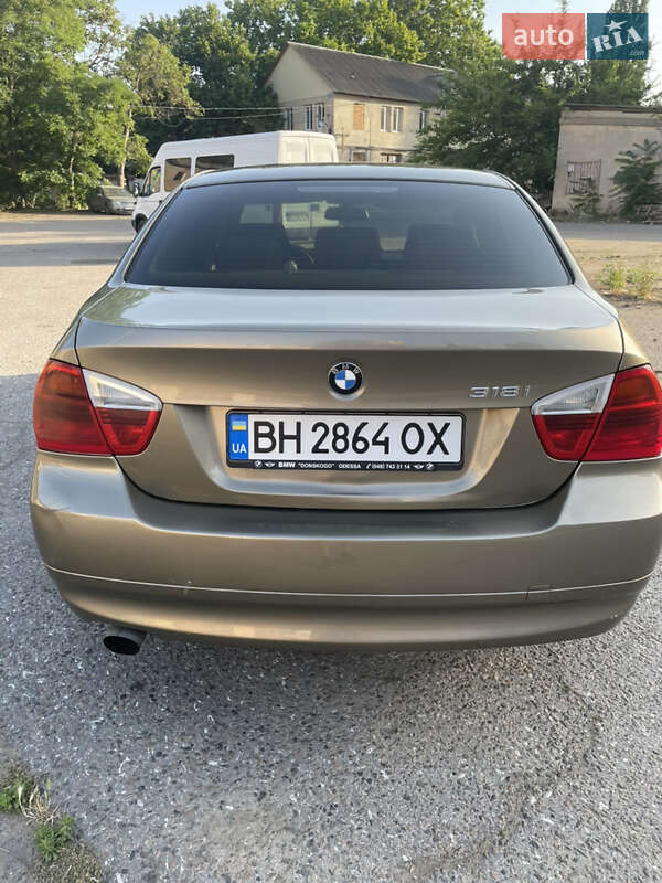 Седан BMW 3 Series 2006 в Одессе