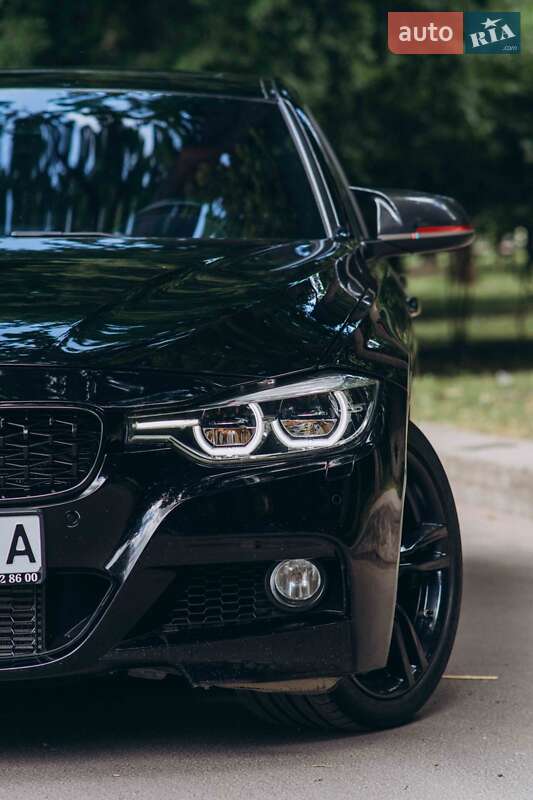 Седан BMW 3 Series 2015 в Івано-Франківську